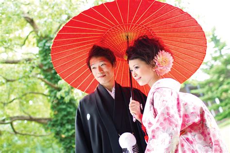 dating and marriage customs in japan